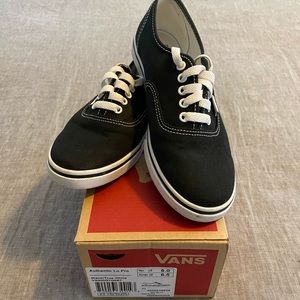 Vans authentic lo pro